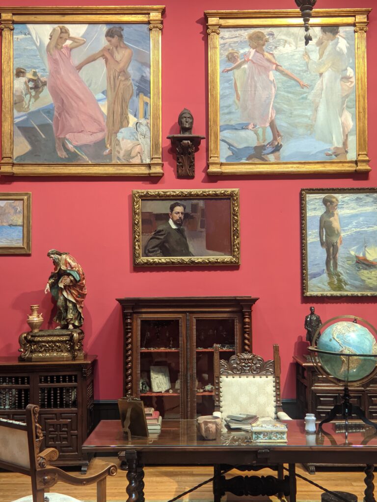 Sorolla Museum, Paintings and furniture red room, Madrid
